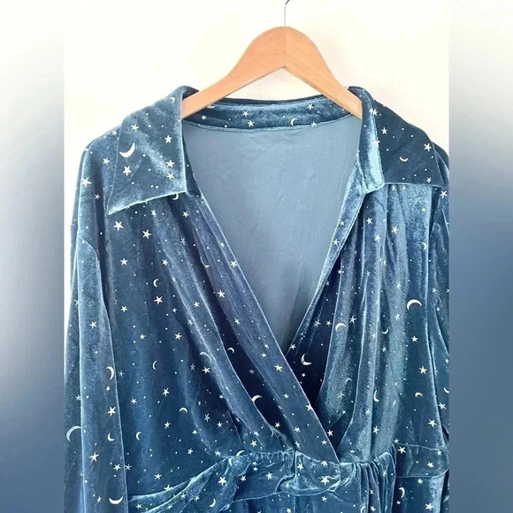 Cider Curve Blue Velvet V-Neck Star & Moon Long Sleeve Mini Dress Plus Size 4XL - Picture 5 of 13
